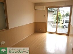 トップV 101 1階2DKのリビング/ダイニング