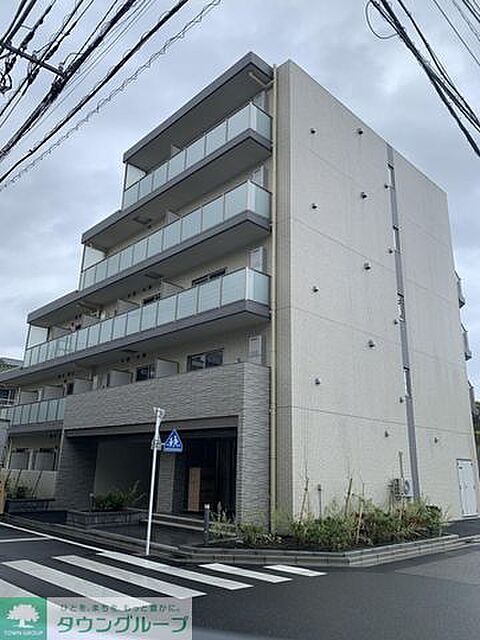 7 / 27