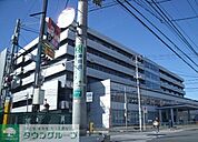 津田沼駅 590m