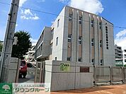 船橋市立葛飾中学校 徒歩13分。中学校 990m
