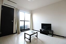 レオネクストトゥネソール 202 2階1Kのリビング/ダイニング