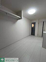 マーレ十条 104 1階ワンルームのリビング/ダイニング