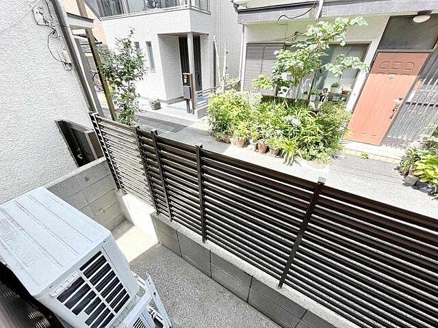 バルコニー