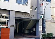 湯島二郵便局 徒歩3分。郵便局 230m