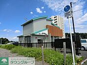 駅前交番 429m