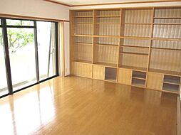 小田急小田原線 喜多見駅 徒歩2分の賃貸マンション 2階1SLDKのリビング/ダイニング