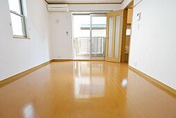 小田急小田原線 狛江駅 徒歩12分の賃貸アパート 1階1Kのリビング/ダイニング