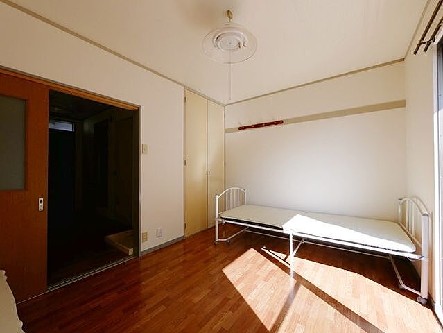 寝室