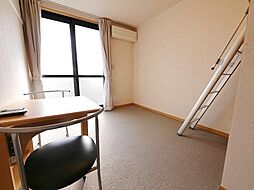 埼玉高速鉄道 鳩ヶ谷駅 徒歩21分の賃貸マンション 3階1Kのリビング/ダイニング