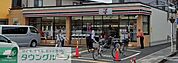 セブンイレブン鳩ケ谷坂下3丁目店 徒歩13分。コンビニ 1010m