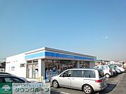 ローソン 徒歩6分。コンビニ 480m