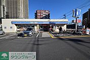 ローソン川口元郷二丁目店 徒歩5分。コンビニ 390m