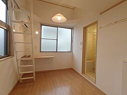 ラ・フォート小岩 201 2階ワンルームのリビング/ダイニング