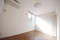 エトワールはつみ 202 2階1Kのリビング/ダイニング