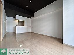 カトル・セゾン 4階1LDKのリビング/ダイニング