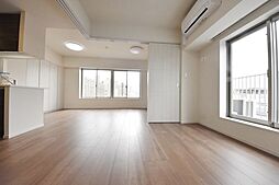 オーキッドレジデンス住吉 8階1LDKのリビング/ダイニング