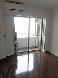 都営大江戸線 森下駅 徒歩7分の賃貸マンション 5階1Kのリビング/ダイニング