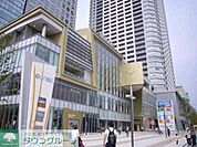 オリナス 徒歩12分。 910m