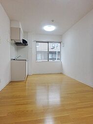 アトゥール武蔵野 102 1階ワンルームのリビング/ダイニング