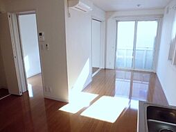 エスポワール 202 2階1LDKのリビング/ダイニング