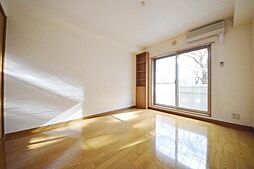 アズキャビンズ 202 2階1Kのリビング/ダイニング