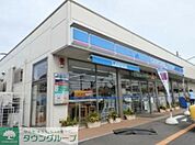 ローソン三鷹牟礼三丁目店 徒歩3分。コンビニ 200m