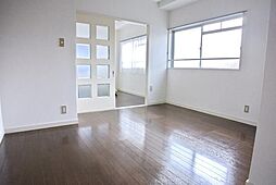 ローズシャトル1号館 302 3階2DKのリビング/ダイニング