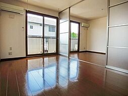 グランドソレーユ 2階1LDKのリビング/ダイニング