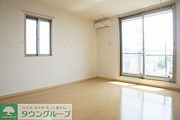 グランディール 303 3階1Kのリビング/ダイニング