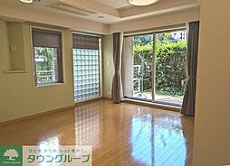 ガーデンズ国立東館 1F 1階1LDKのリビング/ダイニング