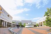 私立実践女子大学 828m