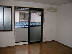 東武伊勢崎線 一ノ割駅 徒歩11分の賃貸アパート 1階1Kのリビング/ダイニング