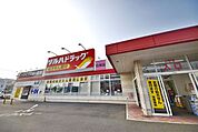 ツルハドラッグ草加5丁目店 徒歩5分。 390m