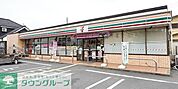 セブン-イレブン 春日部豊町6丁目店 徒歩5分。 350m