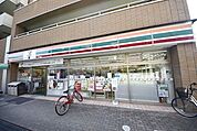 セブンイレブン草加住吉店 916m