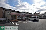 セブンイレブン草加栄町一丁目店 徒歩9分。 660m