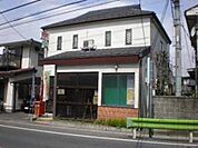 七生郵便局 189m