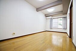 パストラルいしい 101 1階1Kのリビング/ダイニング