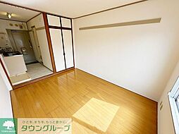 京王線 高幡不動駅 徒歩5分の賃貸マンション 1階1Kのリビング/ダイニング