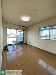 ファミールアライ 303 3階3DKのリビング/ダイニング