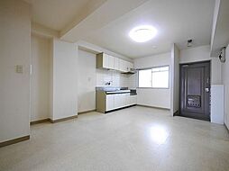 マンション如月 413 4階2LDKのリビング/ダイニング