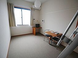 レオパレスシュッドカルチェII 204 2階1Kのリビング/ダイニング