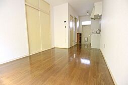 ルーミー3号館 205 2階ワンルームのリビング/ダイニング