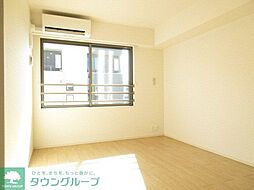 グローブ　タカ 204 2階1LDKのリビング/ダイニング