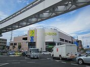 いなげや日野万願寺駅前店 589m
