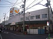 グルメシティ 800m