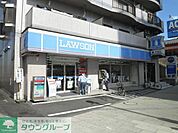 ローソン多摩一ノ宮店 徒歩8分。コンビニ 580m
