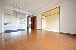 ロワール・ヒエダ 302 3階2LDKのリビング/ダイニング