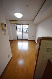 アリエーテ 105 1階1Kのリビング/ダイニング