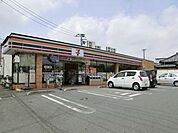 セブンイレブン三郷戸ヶ崎1丁目店 628m